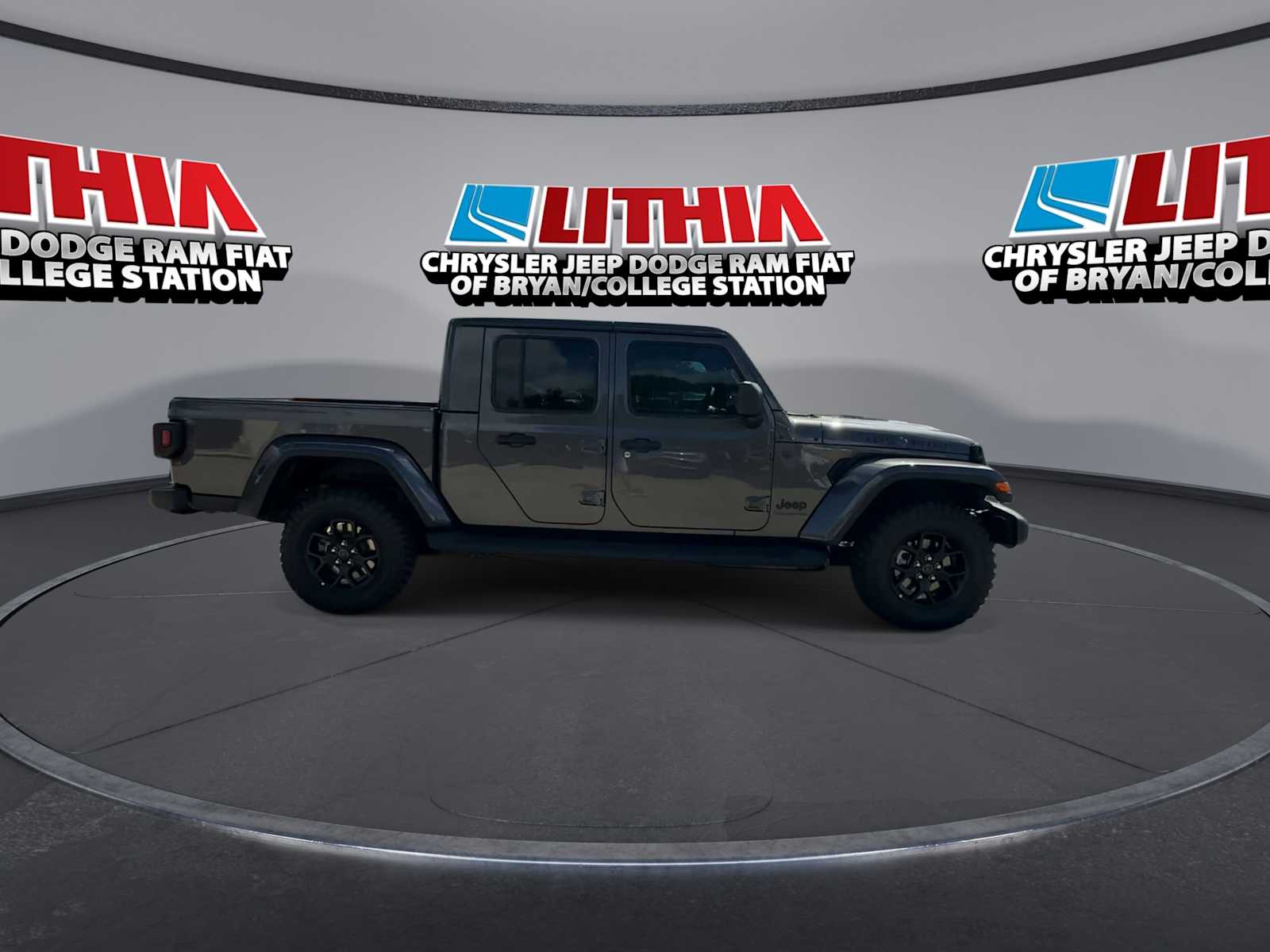 Thumbnail: 2026 Jeep Gladiator - 9