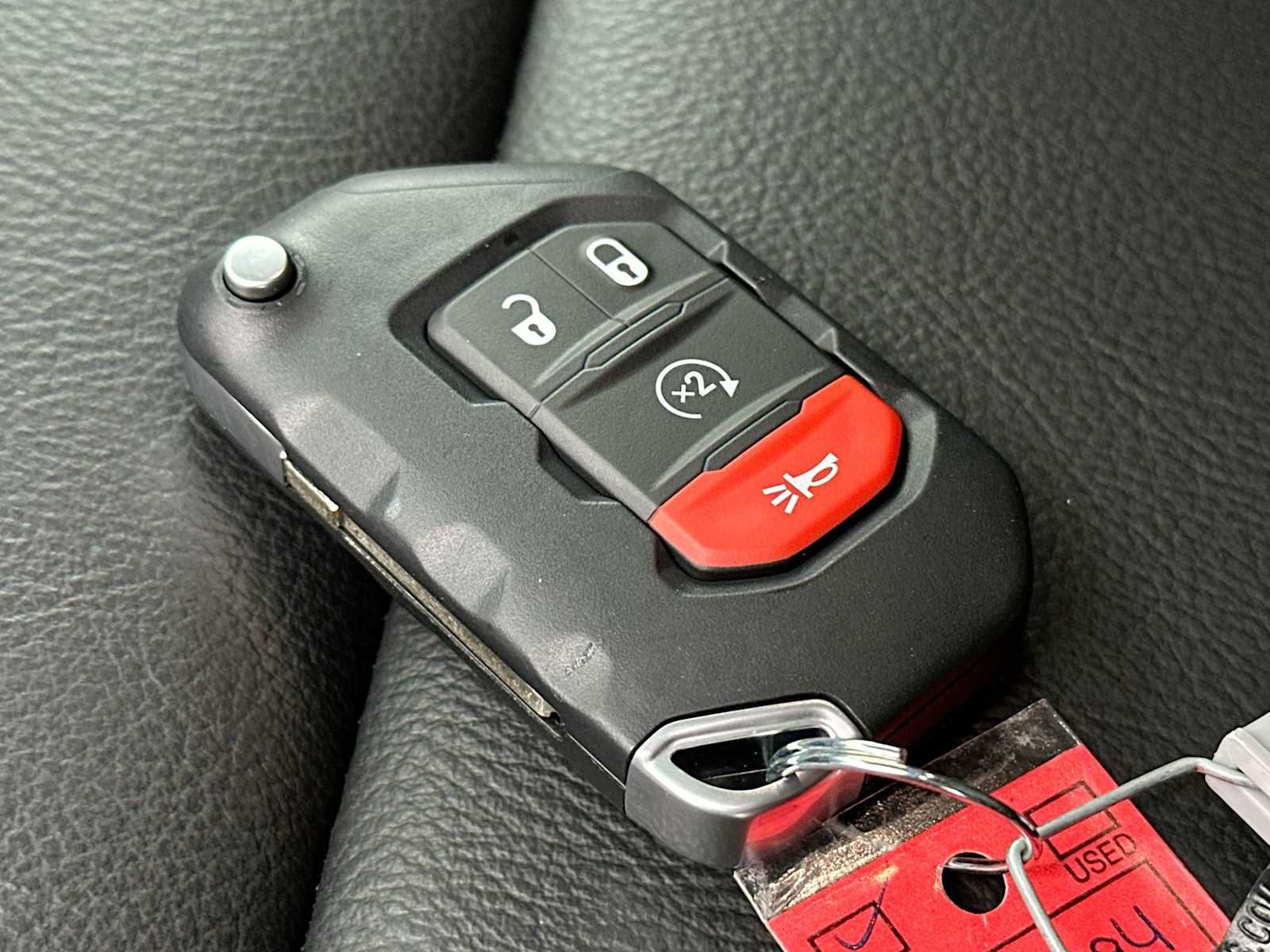 Thumbnail: 2026 Jeep Gladiator - 29