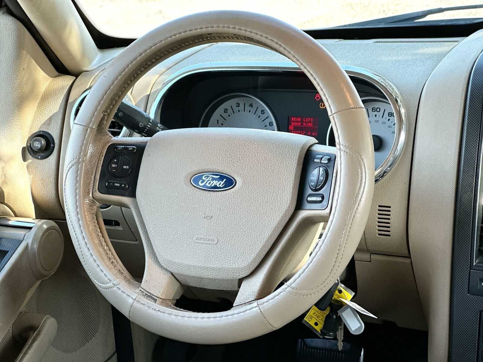 Thumbnail: 2007 Ford Explorer Sport Trac - 27