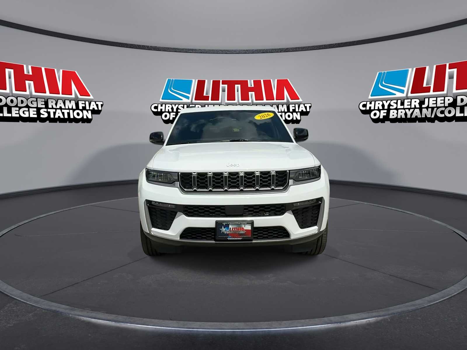 Thumbnail: 2026 Jeep Grand Cherokee - 3