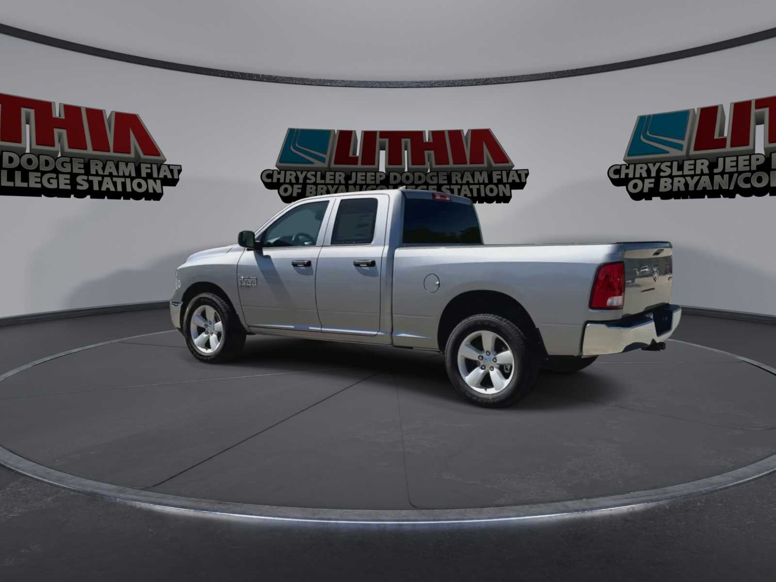 Thumbnail: 2024 RAM 1500 Classic - 6