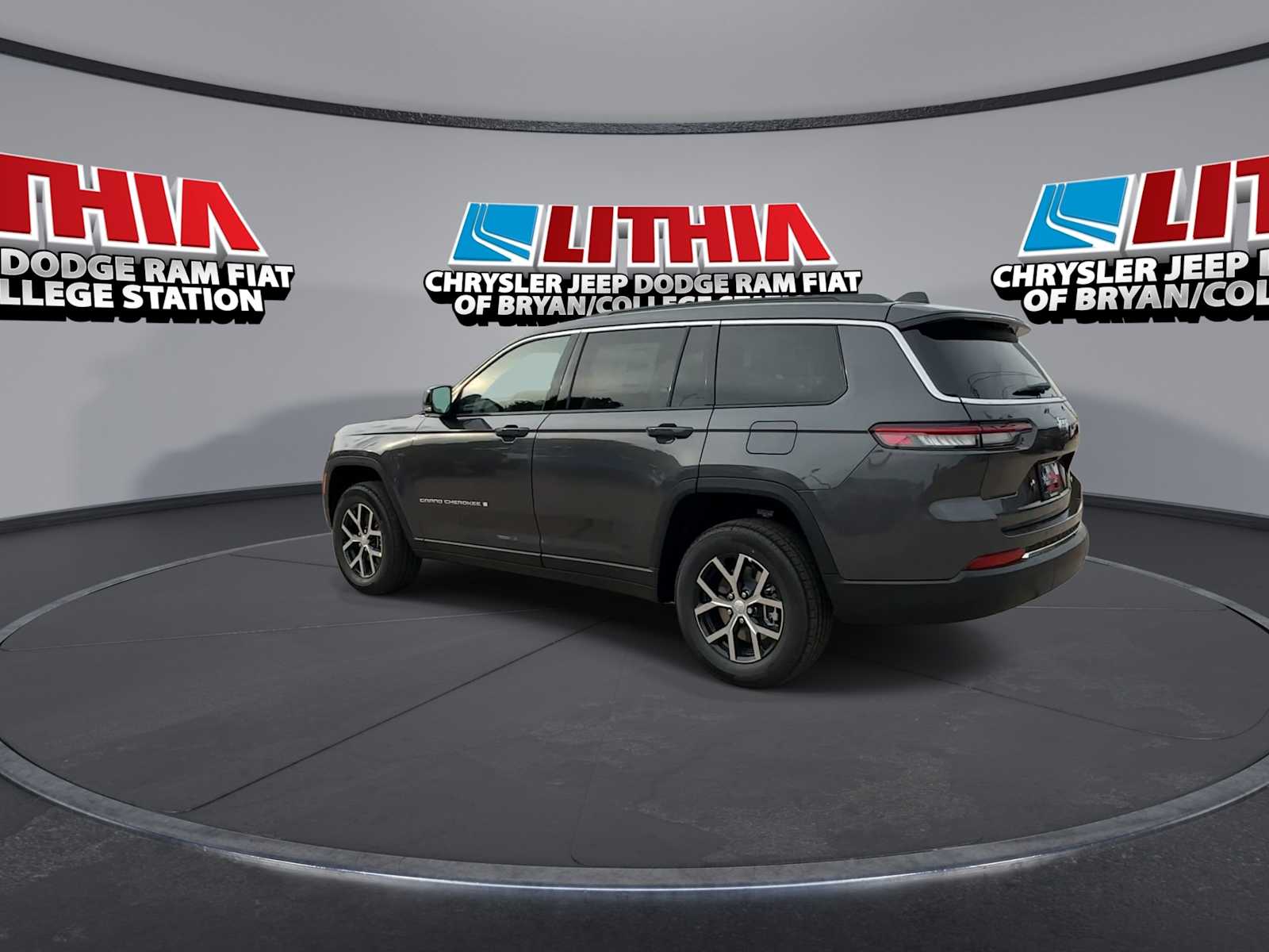 Thumbnail: 2025 Jeep Grand Cherokee - 6