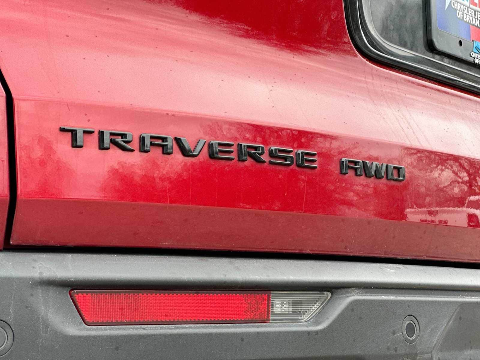 Thumbnail: 2024 Chevrolet Traverse - 15