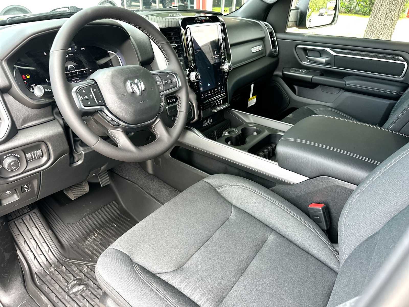 Thumbnail: 2026 RAM 1500 - 18