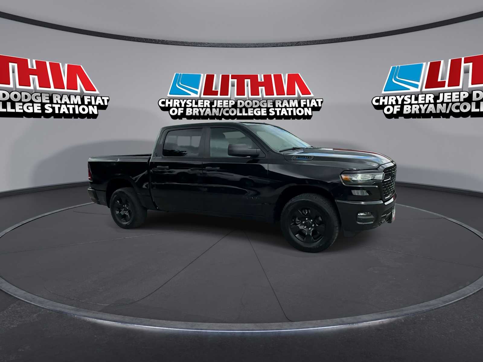 Thumbnail: 2025 RAM 1500 - 9