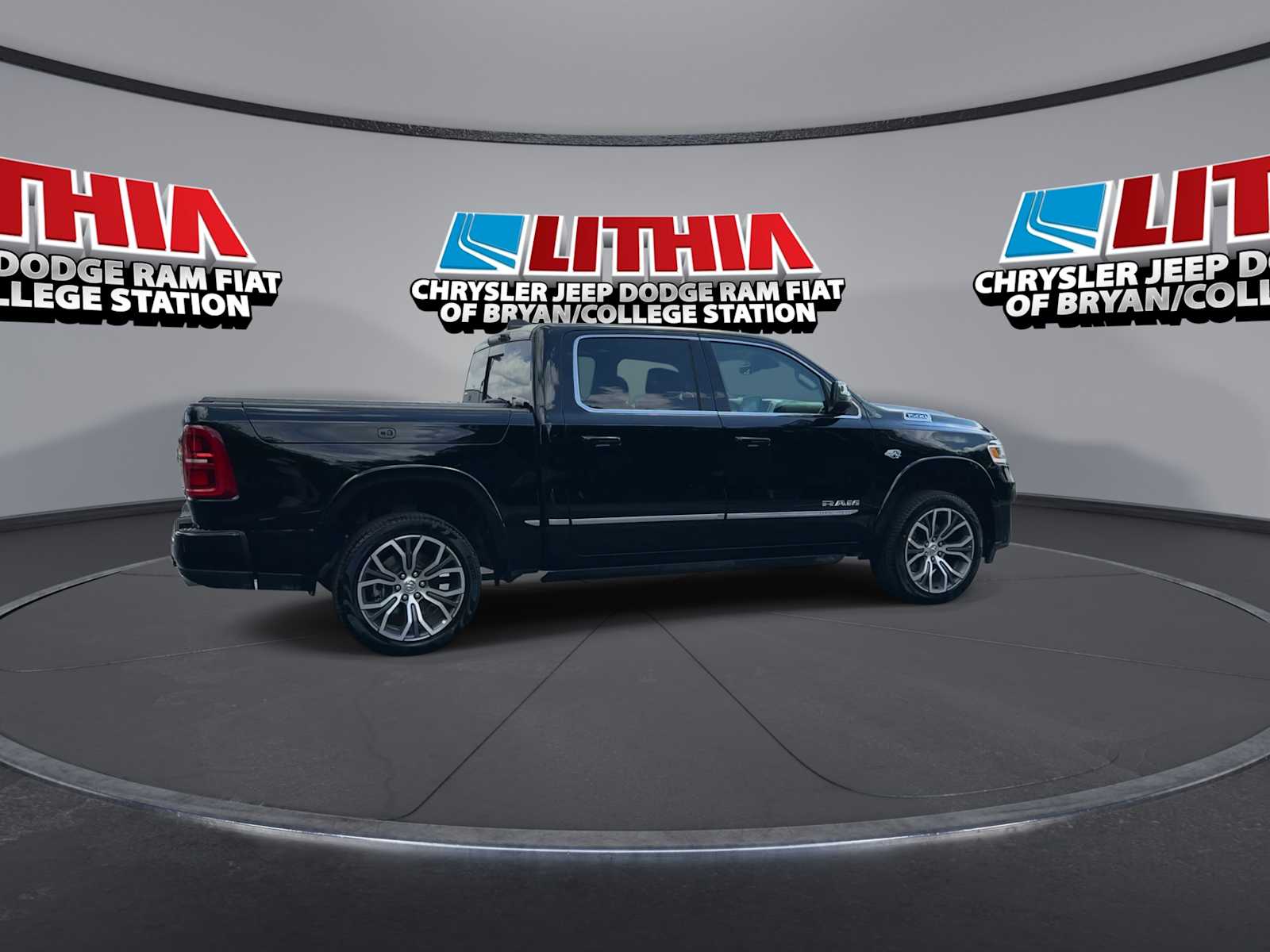 Thumbnail: 2026 RAM 1500 - 8