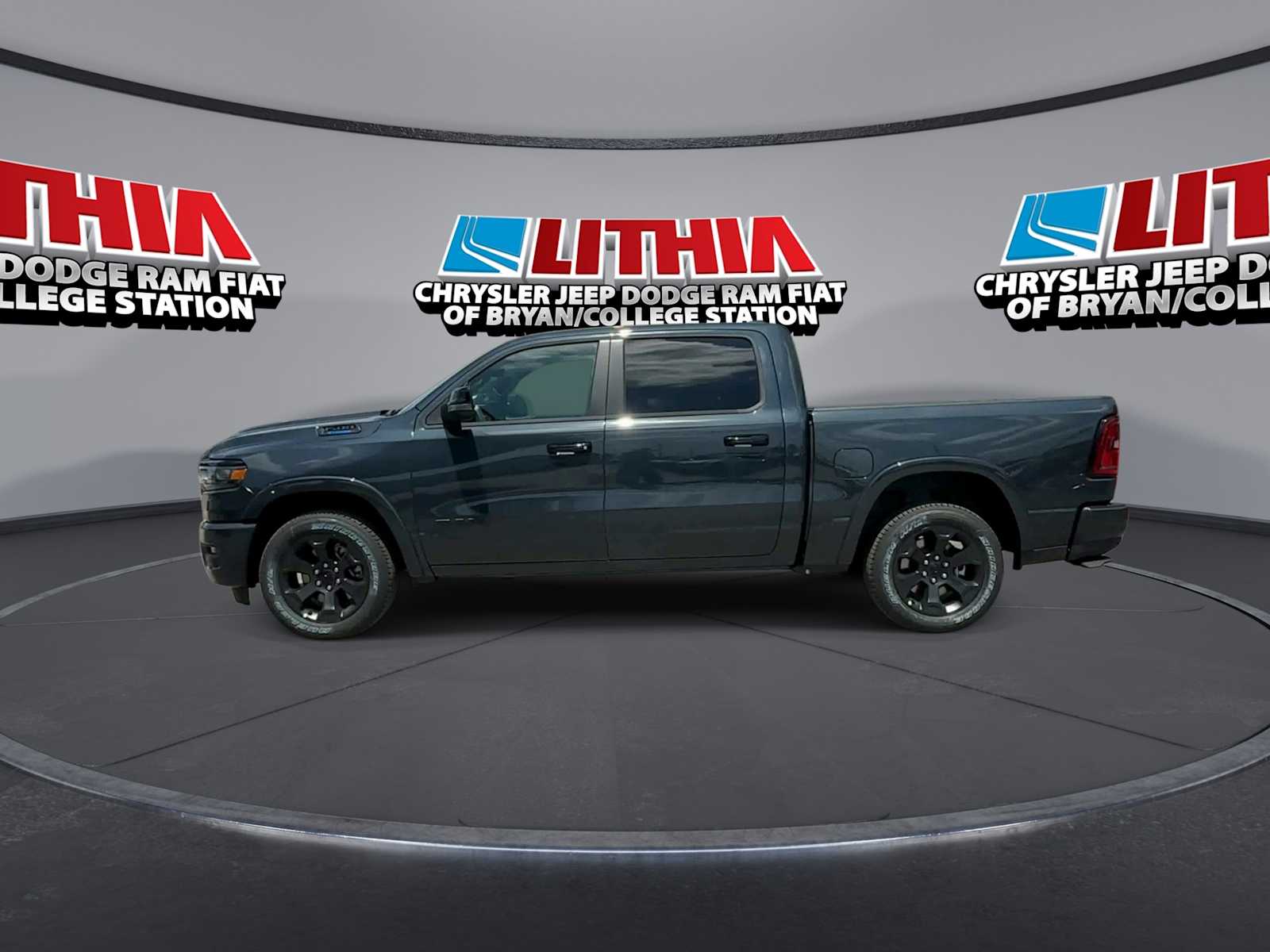 Thumbnail: 2026 RAM 1500 - 5