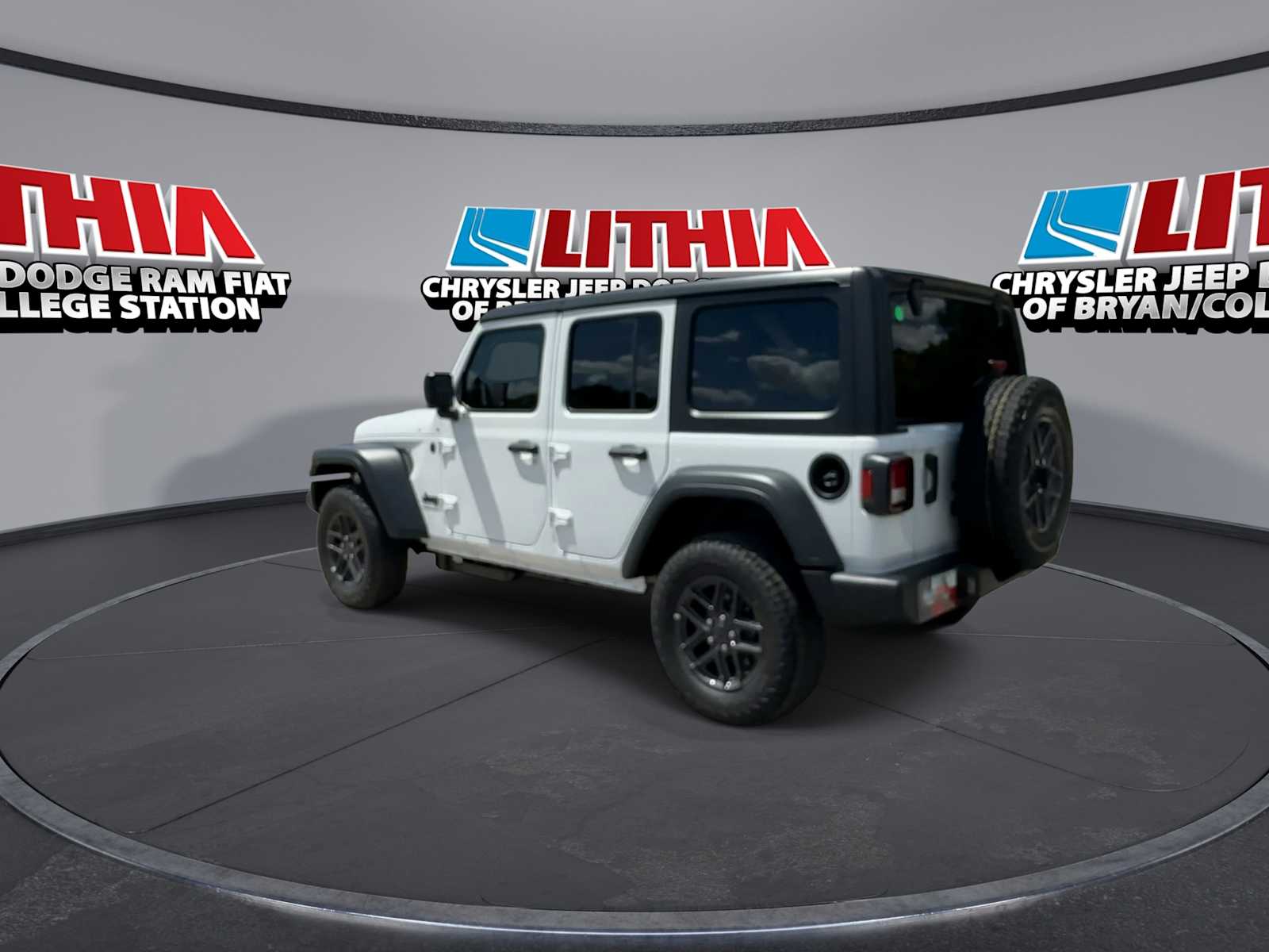 Thumbnail: 2026 Jeep Wrangler - 6