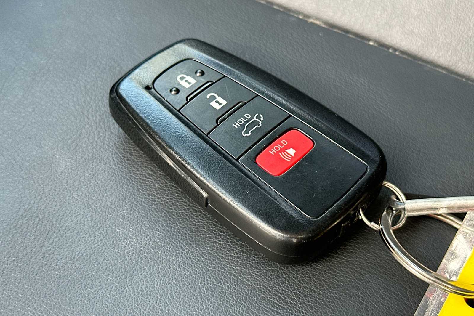 Thumbnail: 2023 Toyota RAV4 - 29