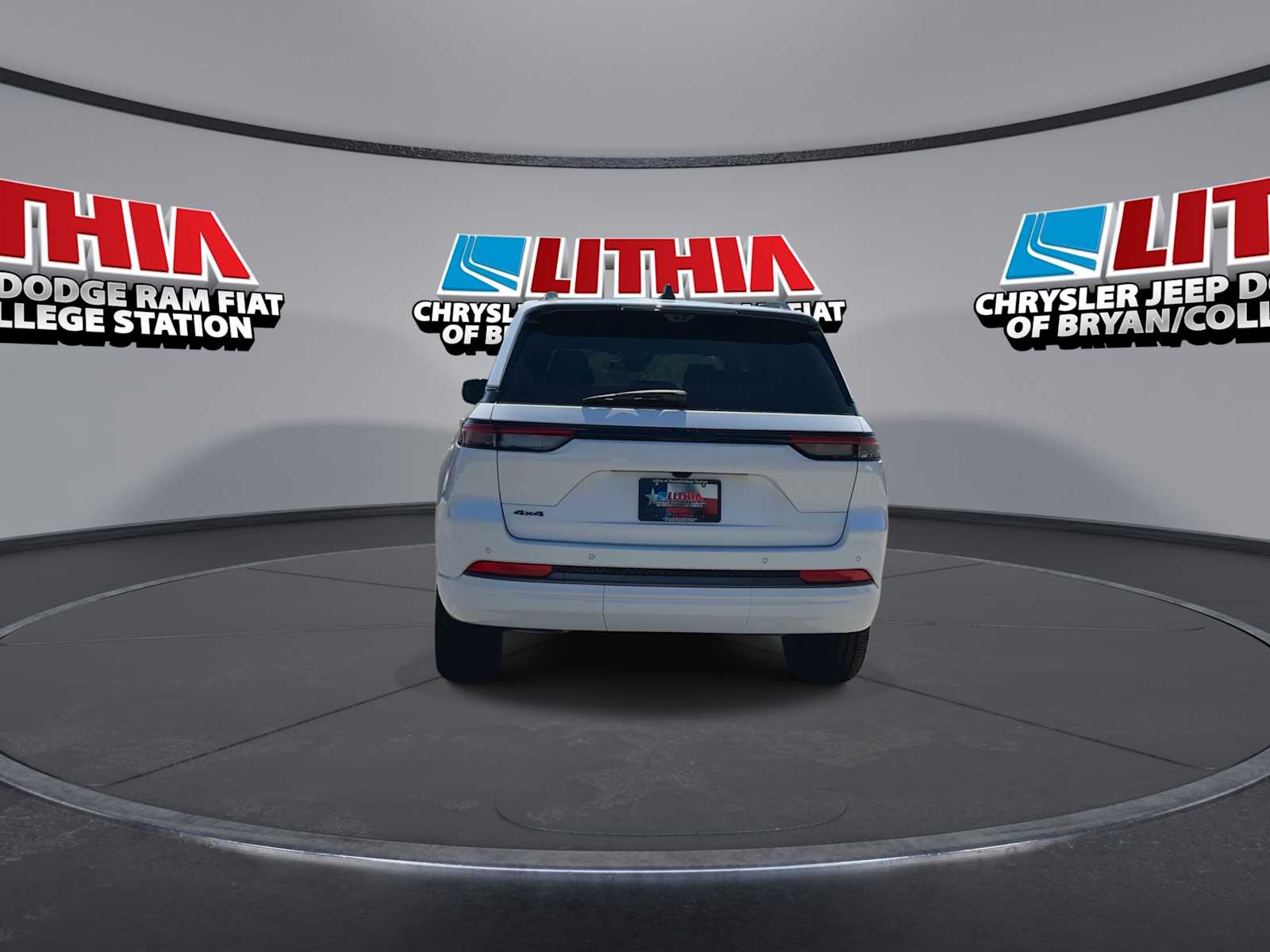 Thumbnail: 2026 Jeep Grand Cherokee - 7