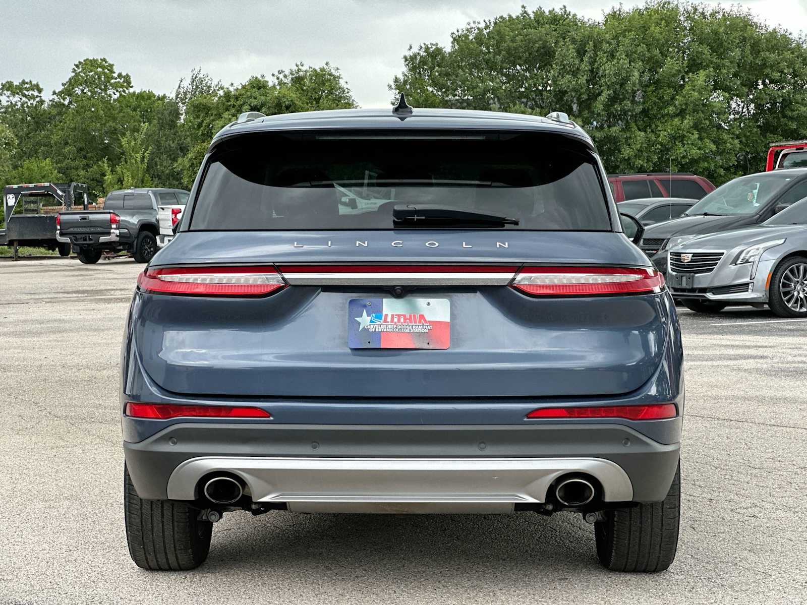 Thumbnail: 2022 Lincoln Corsair - 14