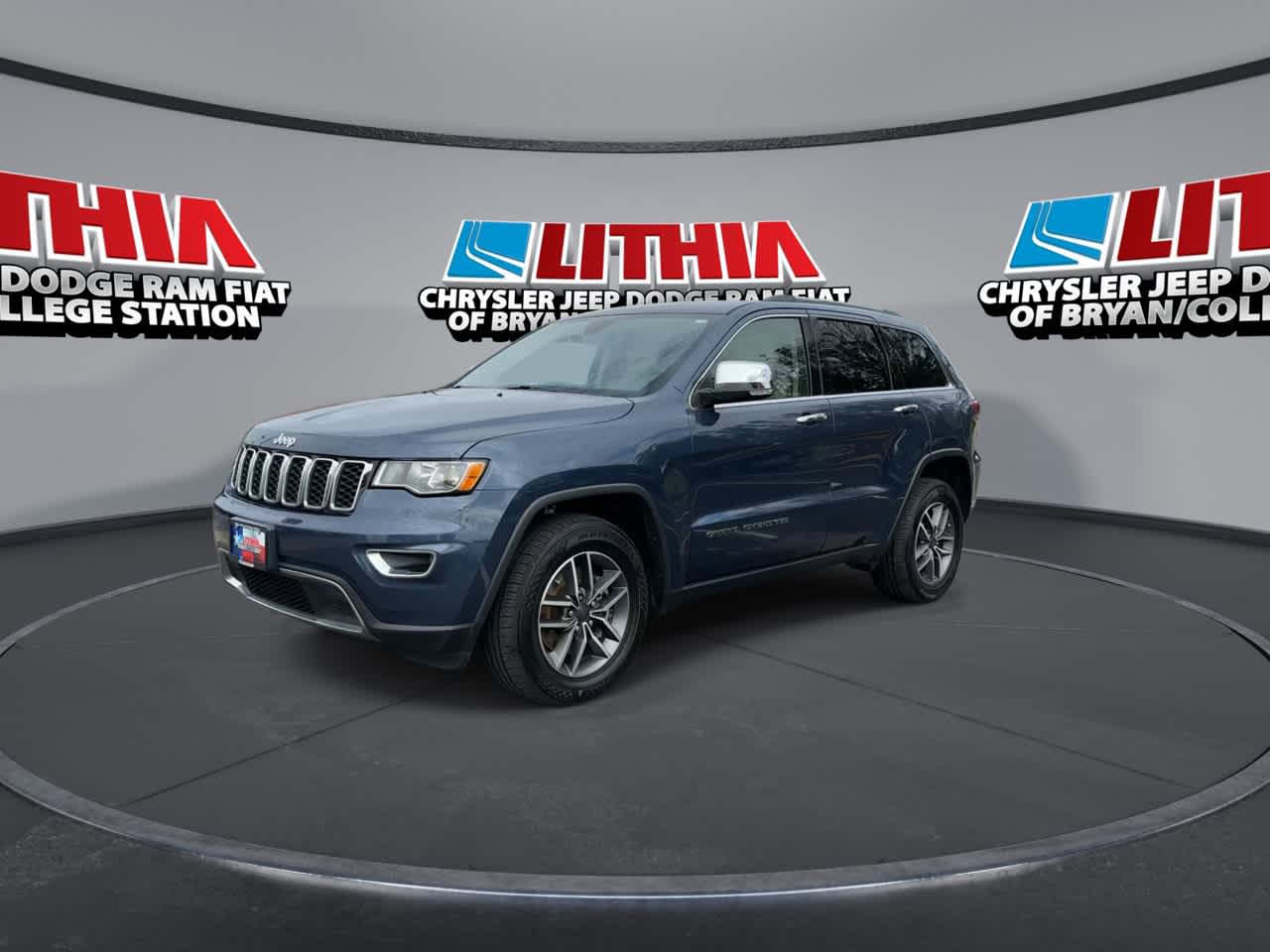 Thumbnail: 2021 Jeep Grand Cherokee - 4