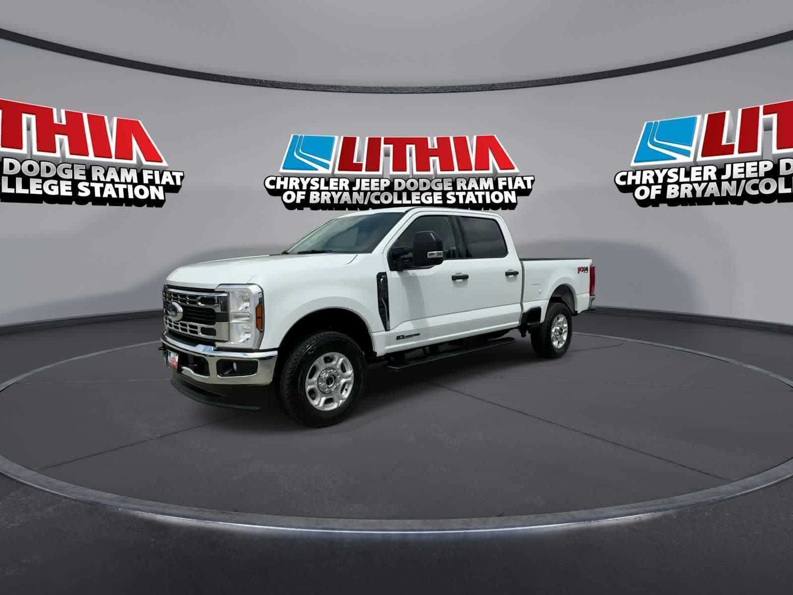 Thumbnail: 2025 Ford F-250 - 4