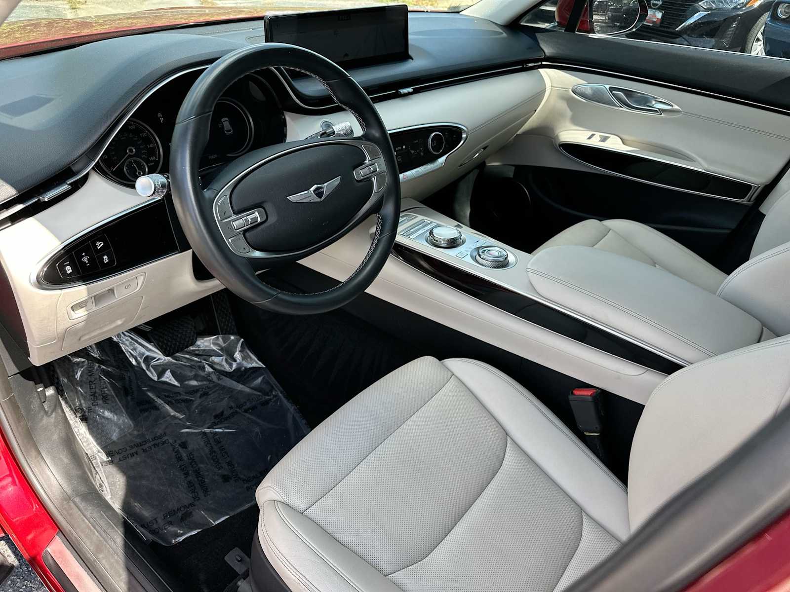 Thumbnail: 2022 Genesis GV70 - 18