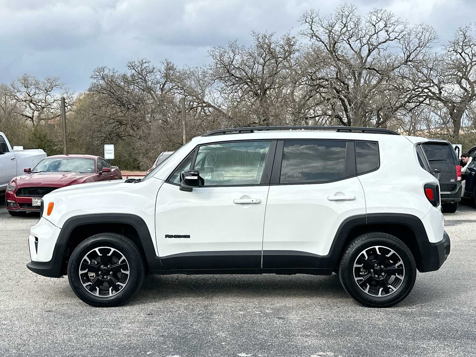 Thumbnail: 2023 Jeep Renegade - 12