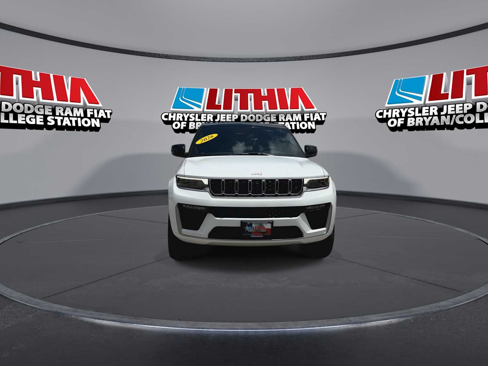 Thumbnail: 2026 Jeep Grand Cherokee - 3