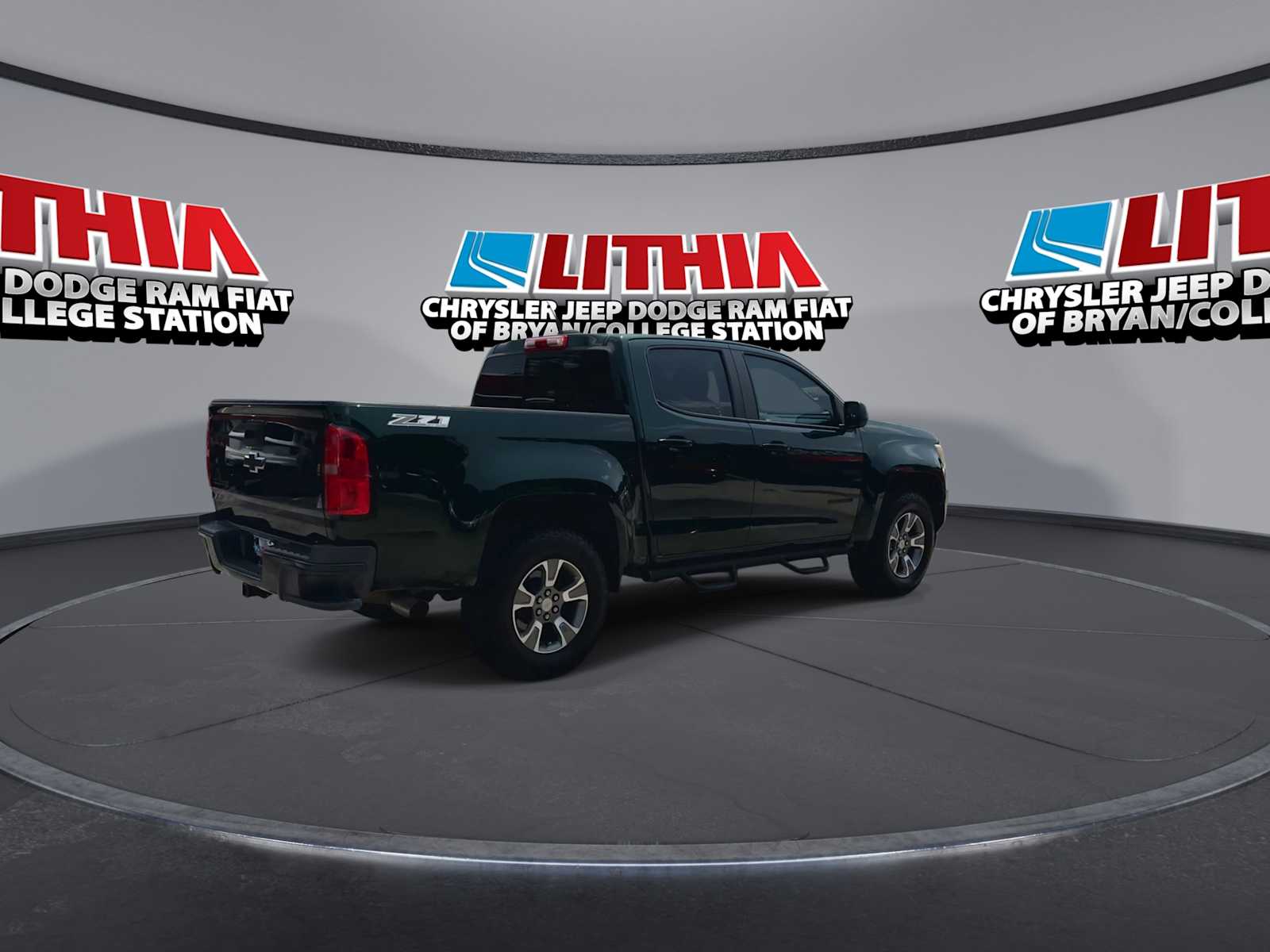Thumbnail: 2016 Chevrolet Colorado - 8