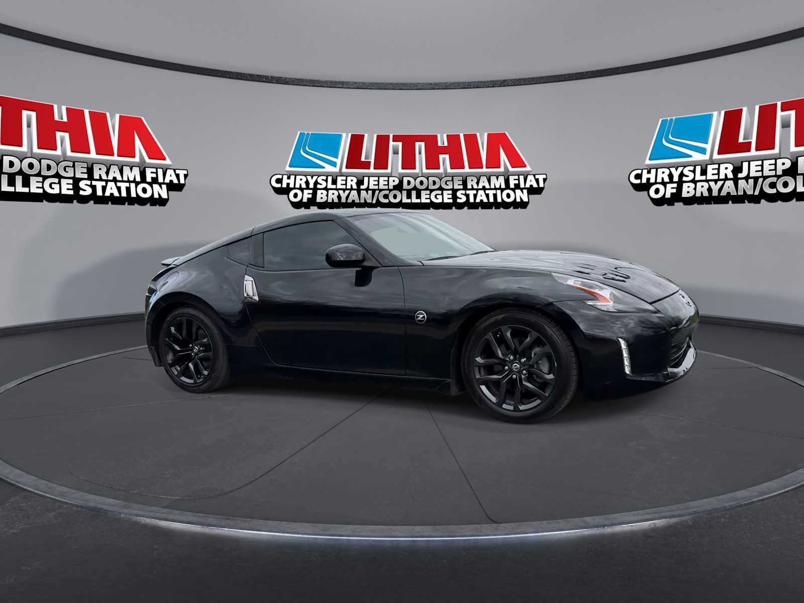 Thumbnail: 2019 Nissan Z - 9