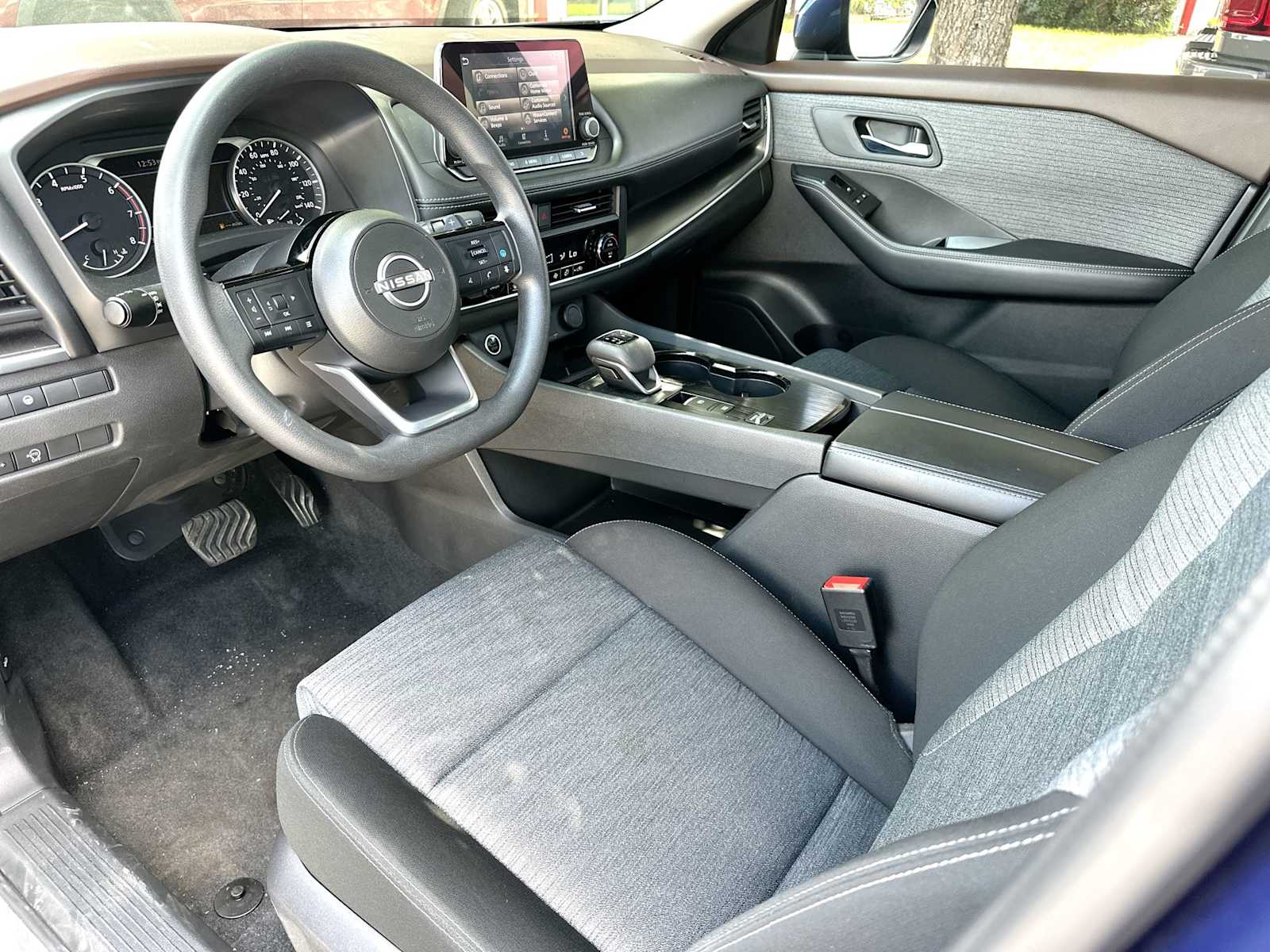 Thumbnail: 2023 Nissan Rogue - 18