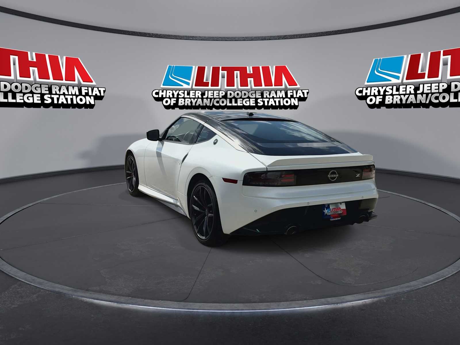 Thumbnail: 2024 Nissan Z - 6