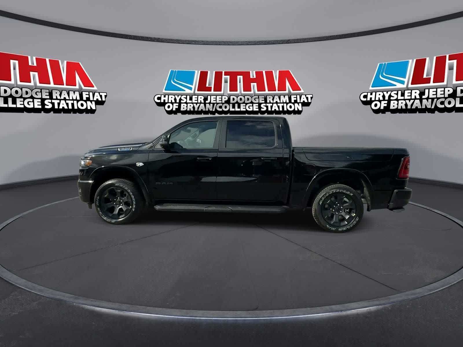 Thumbnail: 2026 RAM 1500 - 5