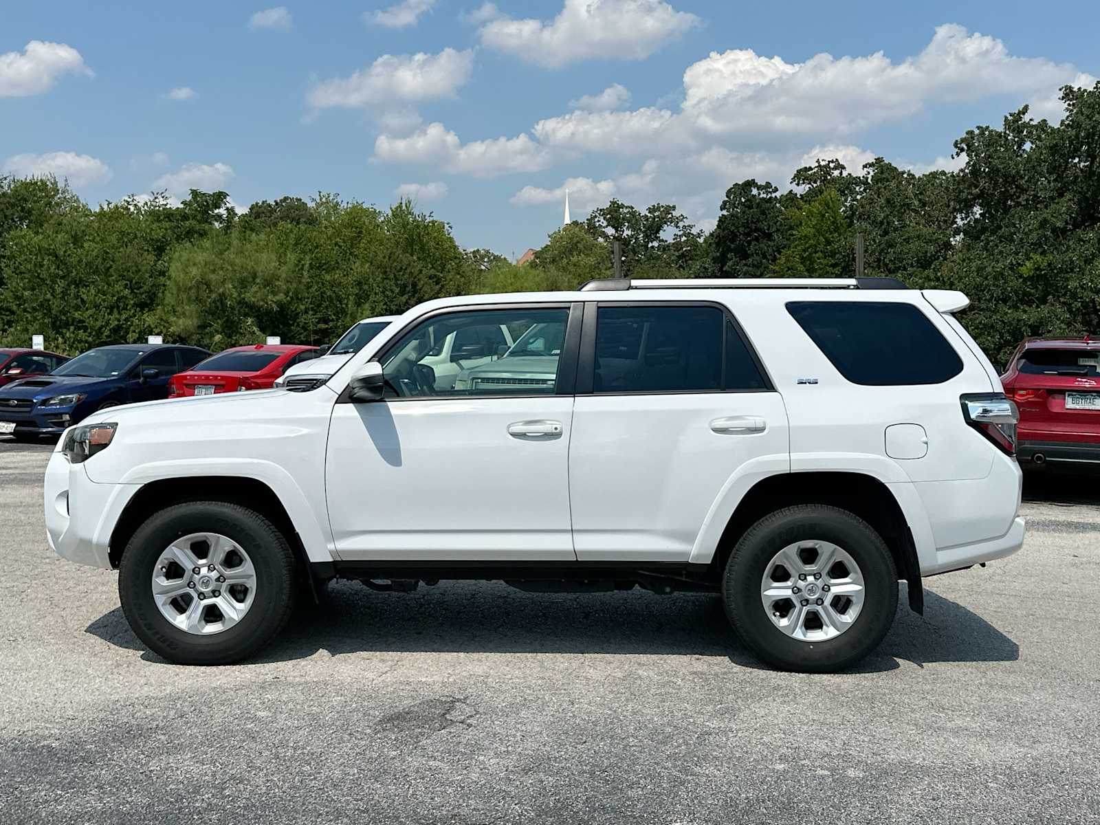 Thumbnail: 2024 Toyota 4Runner - 12