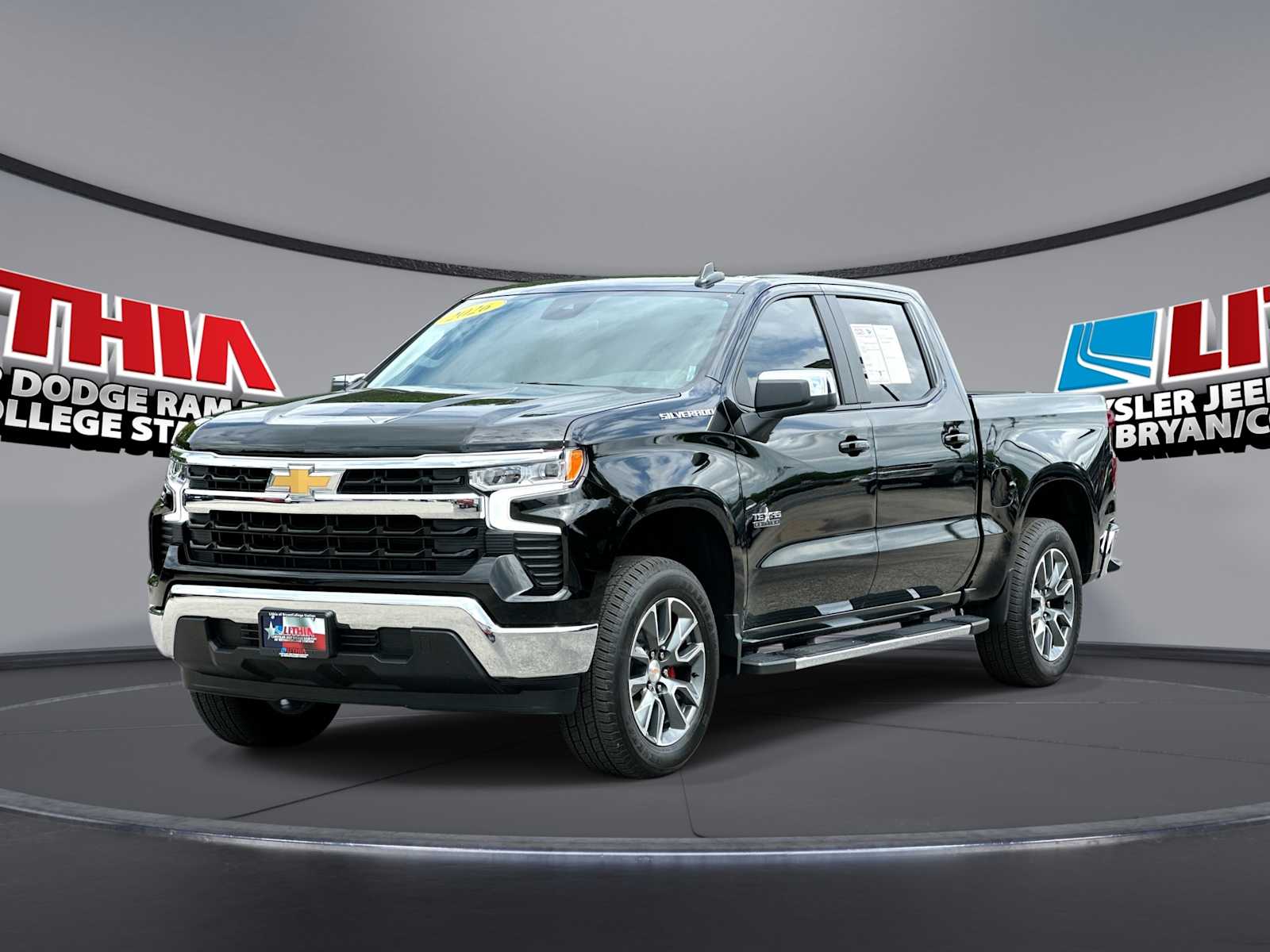 Thumbnail: 2026 Chevrolet Silverado 1500 - 1