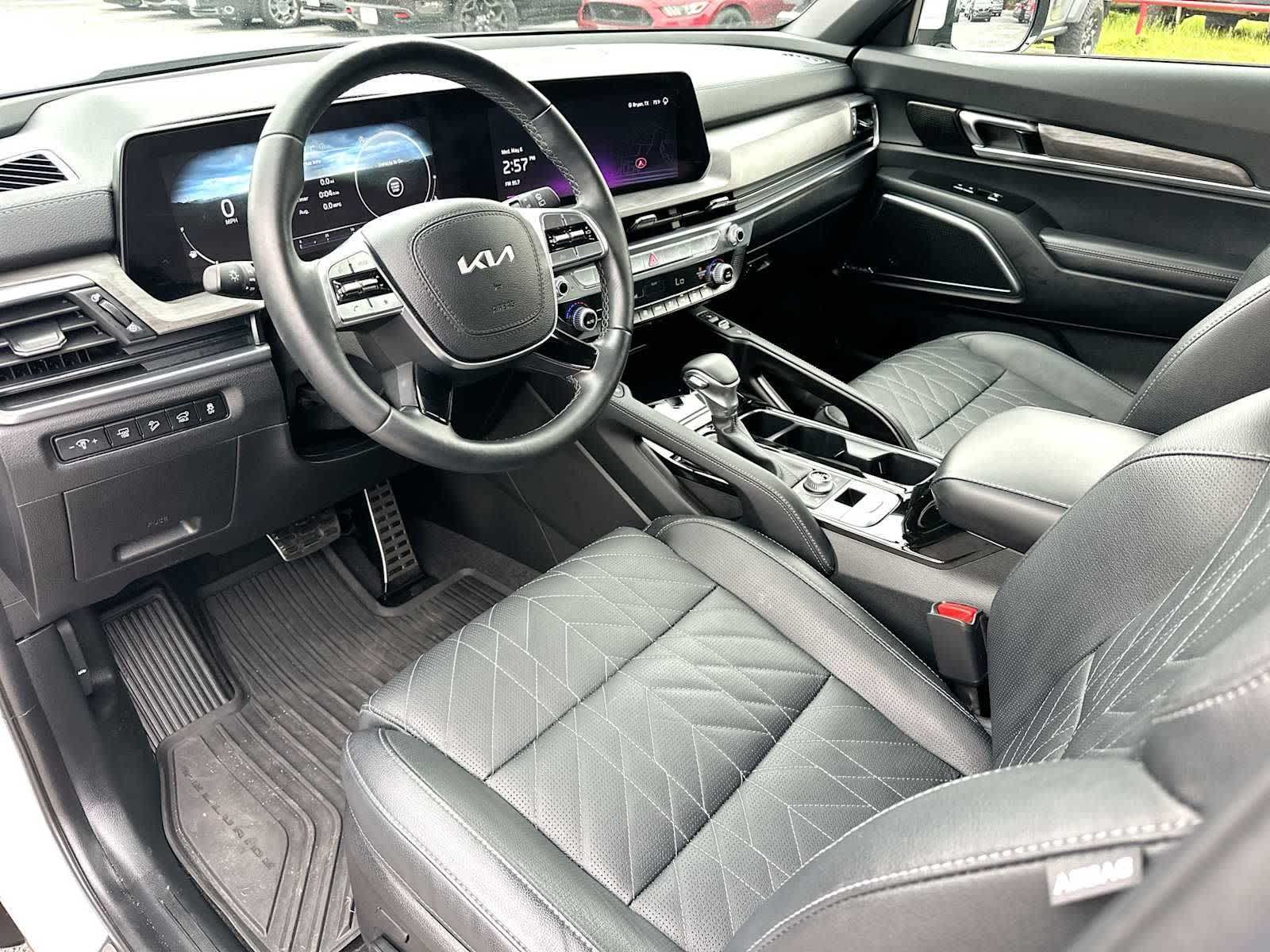 Thumbnail: 2024 Kia Telluride - 18