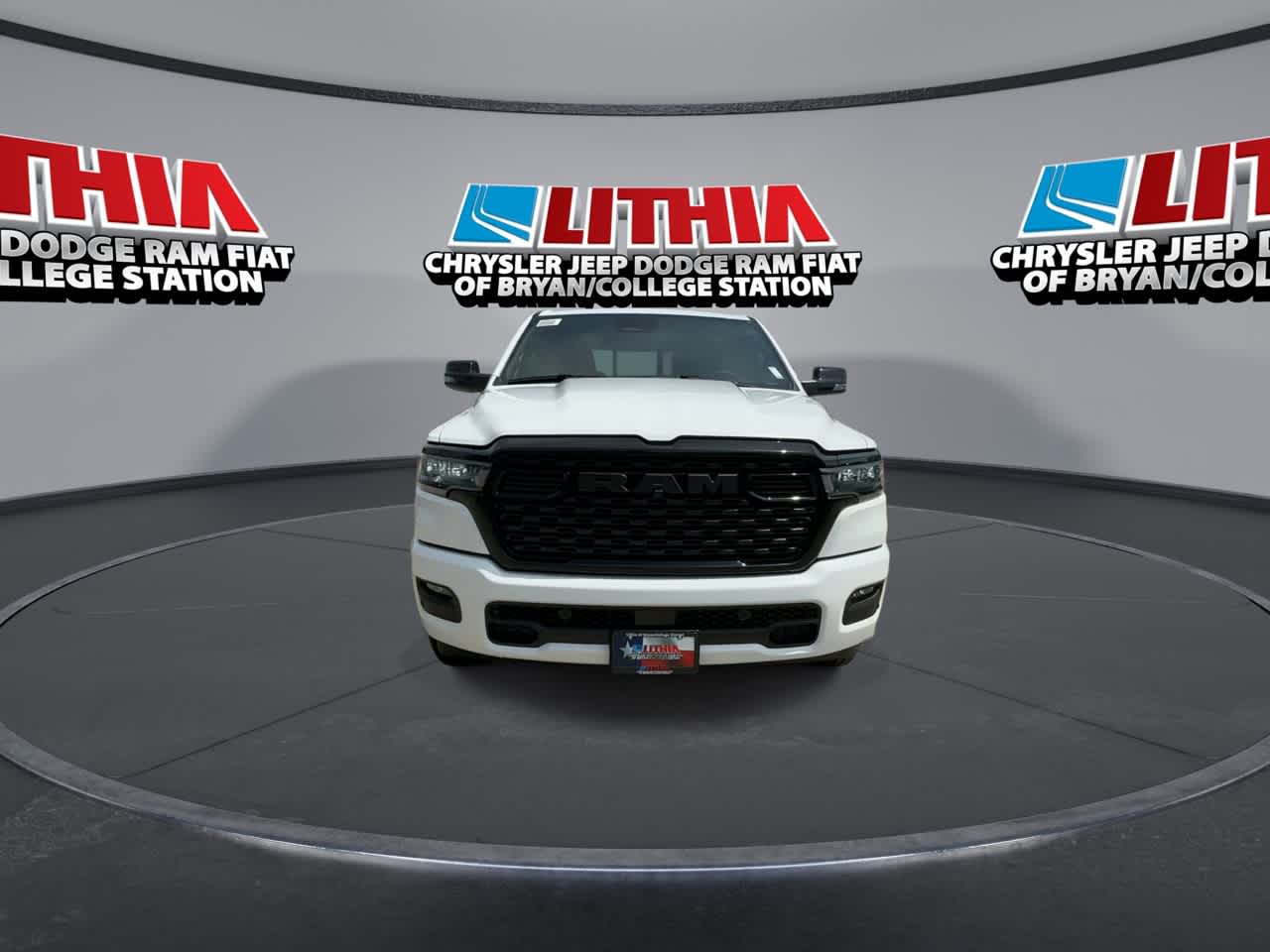 Thumbnail: 2026 RAM 1500 - 3