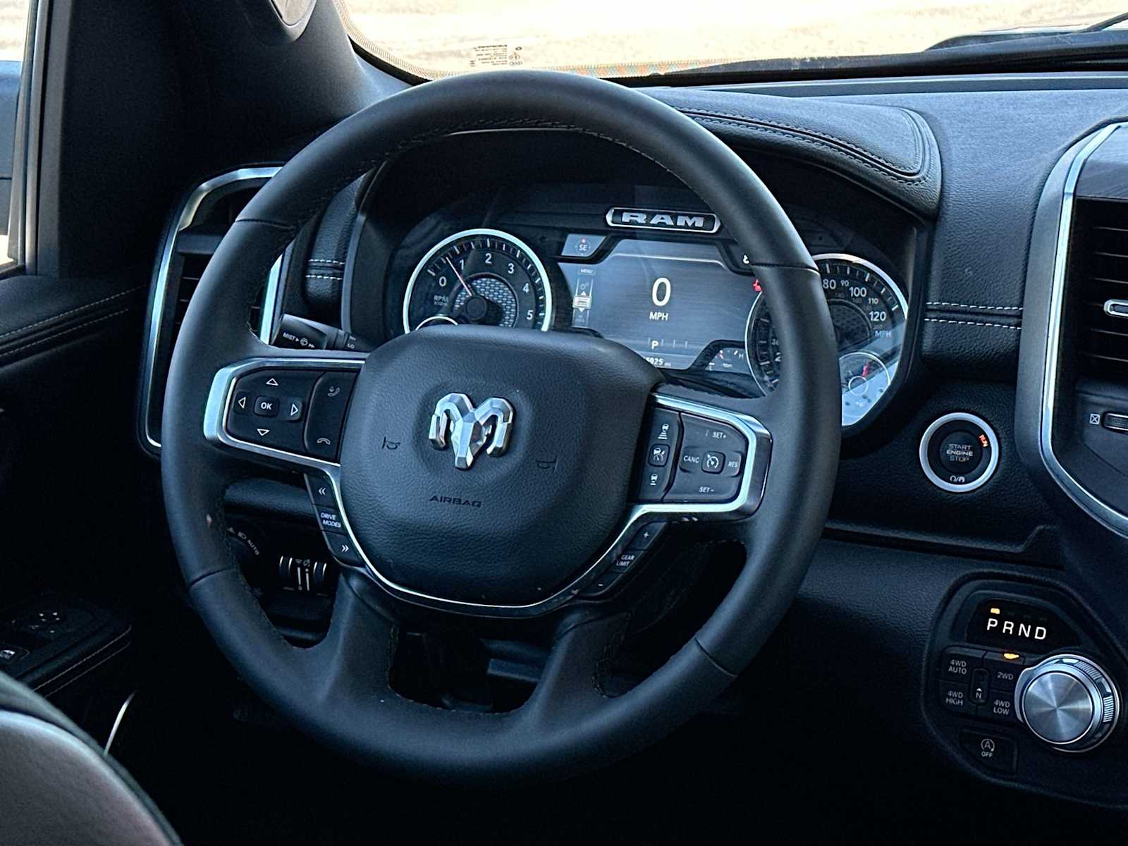 Thumbnail: 2025 RAM 1500 - 27