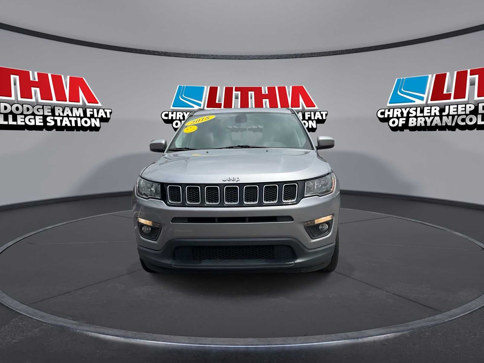 Thumbnail: 2018 Jeep Compass - 3