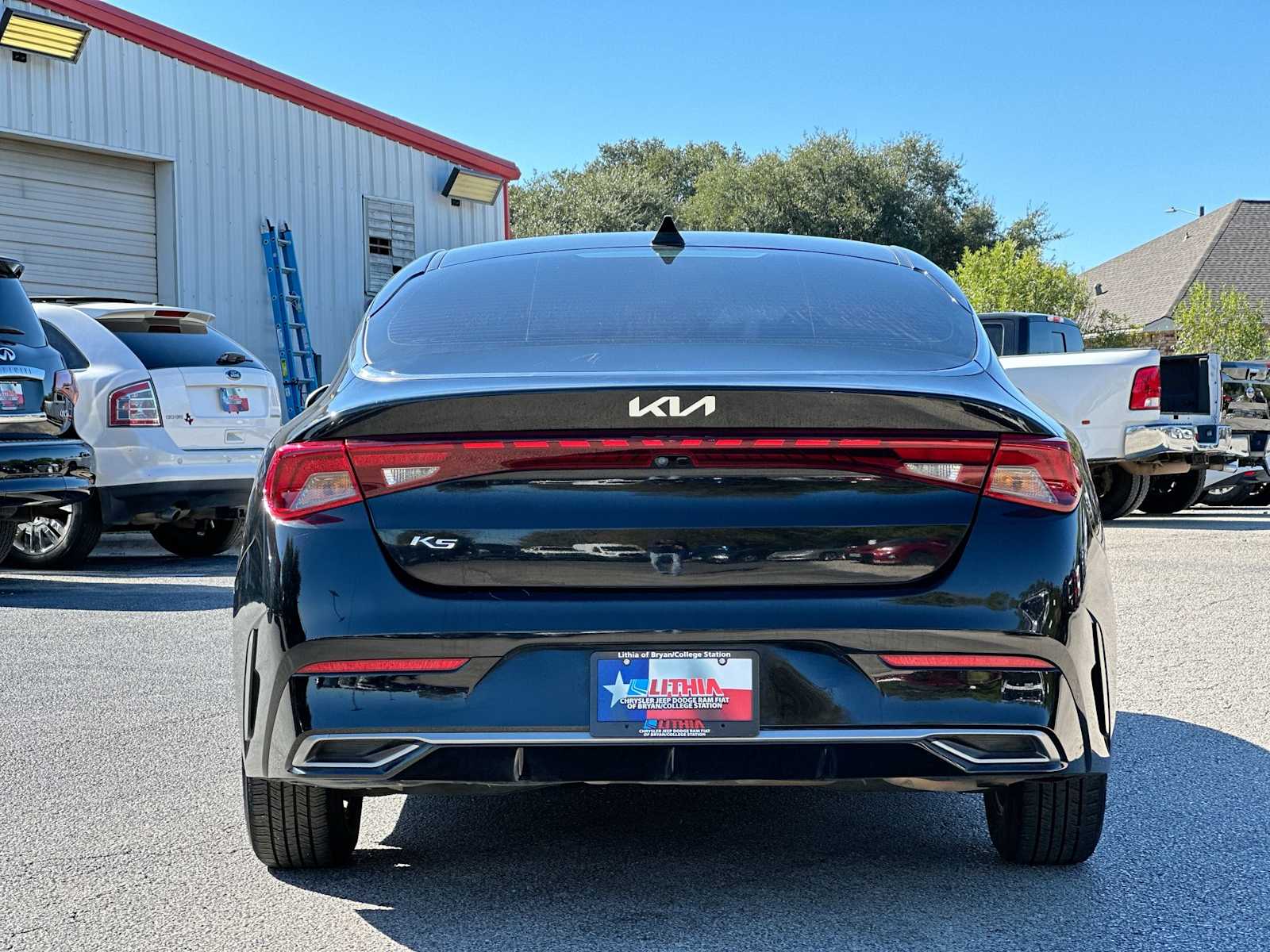 Thumbnail: 2022 Kia K5 - 14