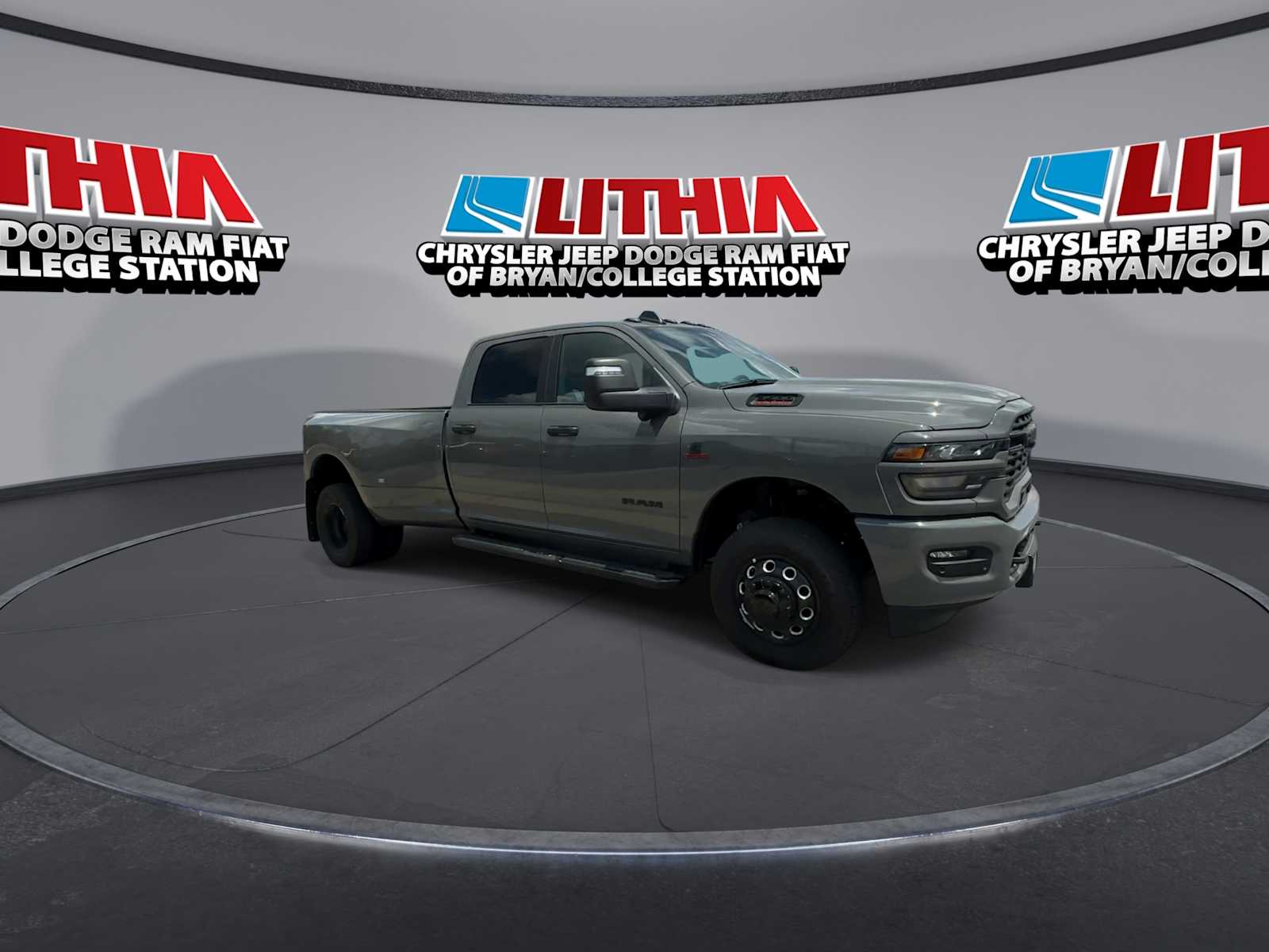 New 2026 Ram 3500 BIG HORN CREW CAB 4X4 Pickup