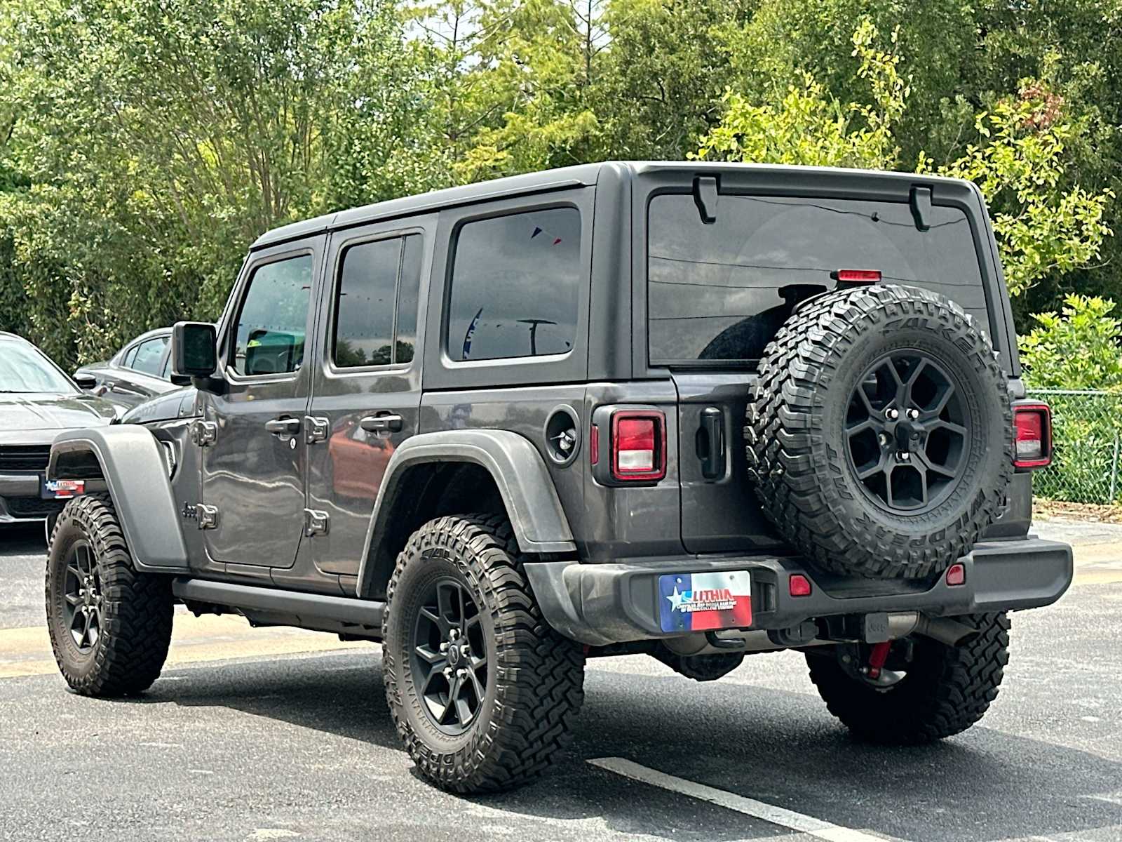 Thumbnail: 2025 Jeep Wrangler - 13