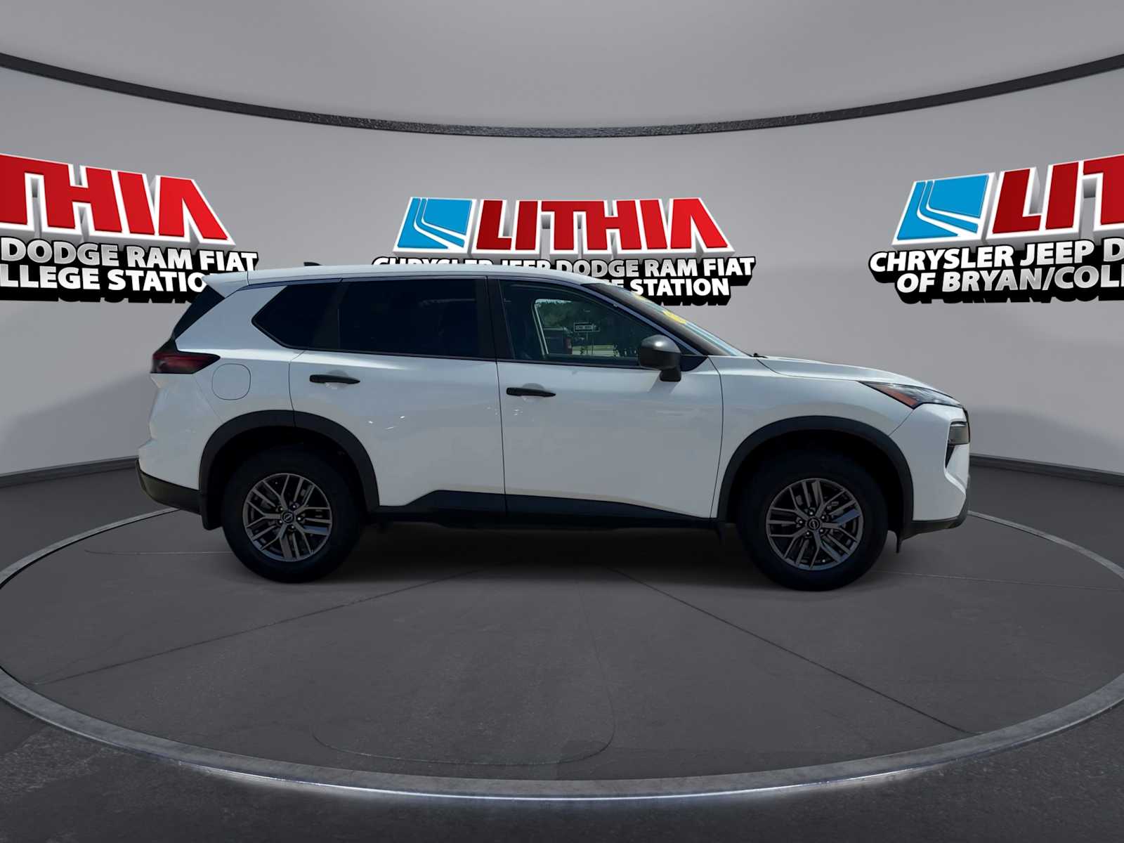 Thumbnail: 2024 Nissan Rogue - 9