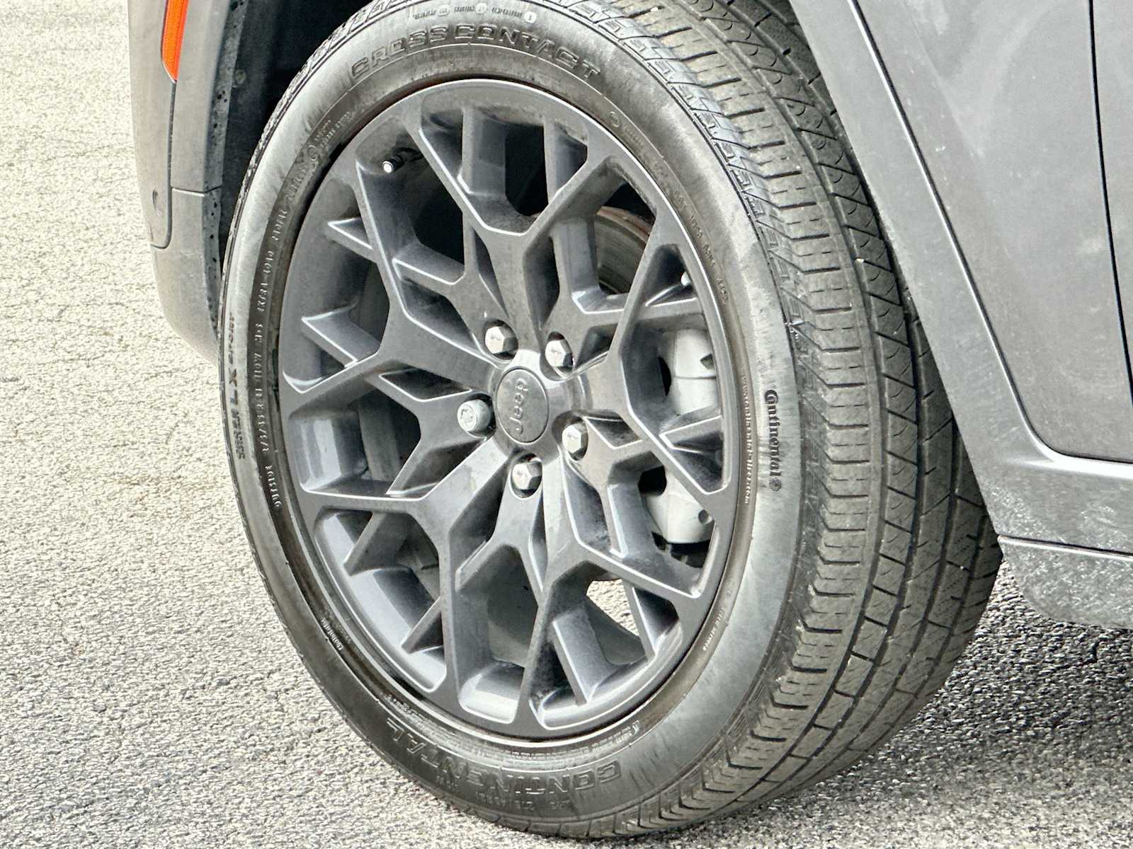 Thumbnail: 2024 Jeep Grand Cherokee - 11