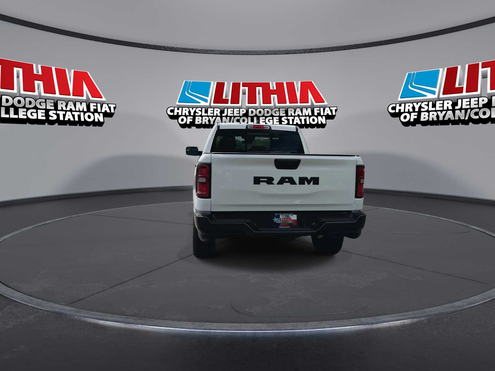 Thumbnail: 2026 RAM 1500 - 7