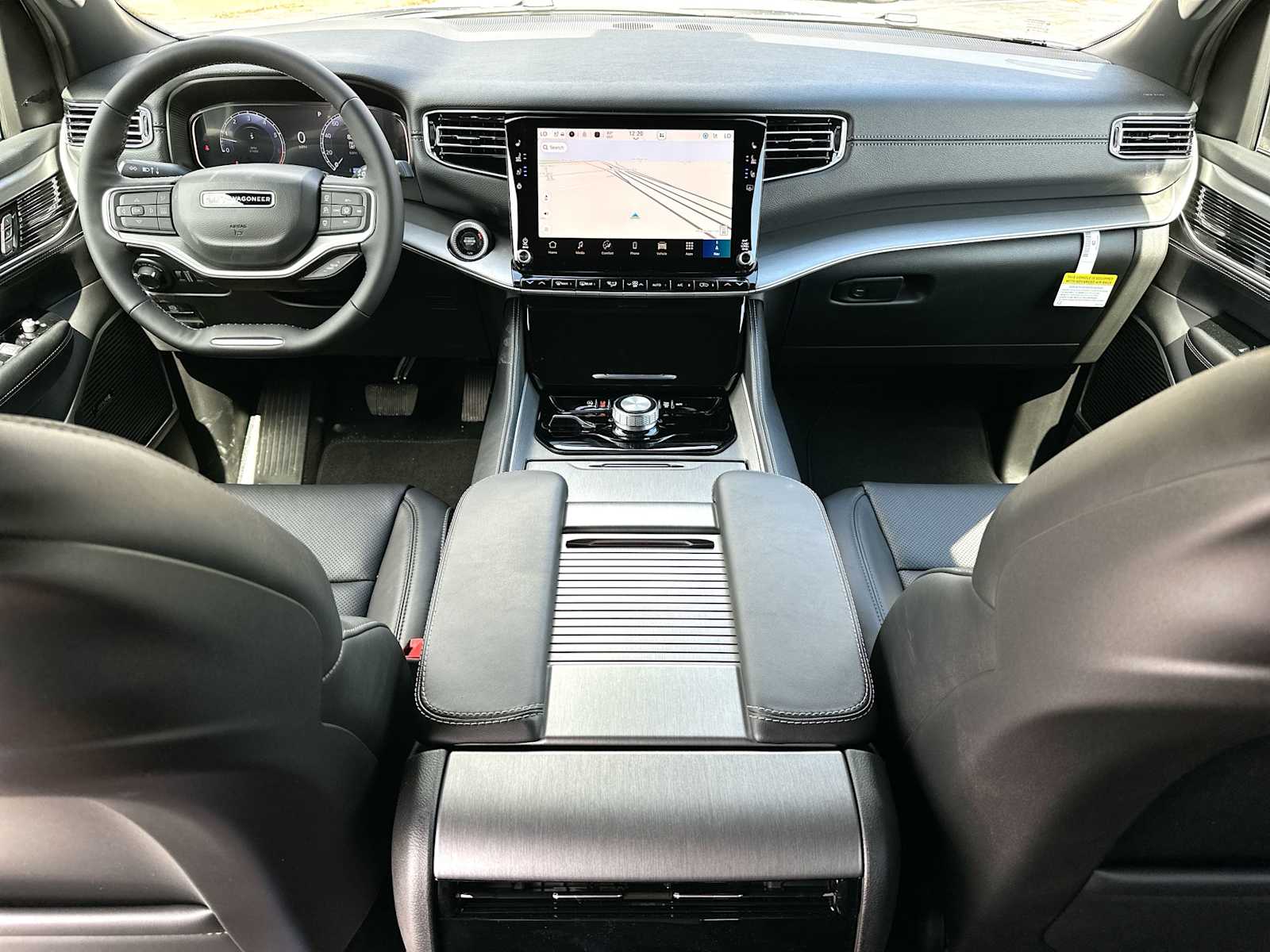 Thumbnail: 2026 Jeep Grand Wagoneer - 25