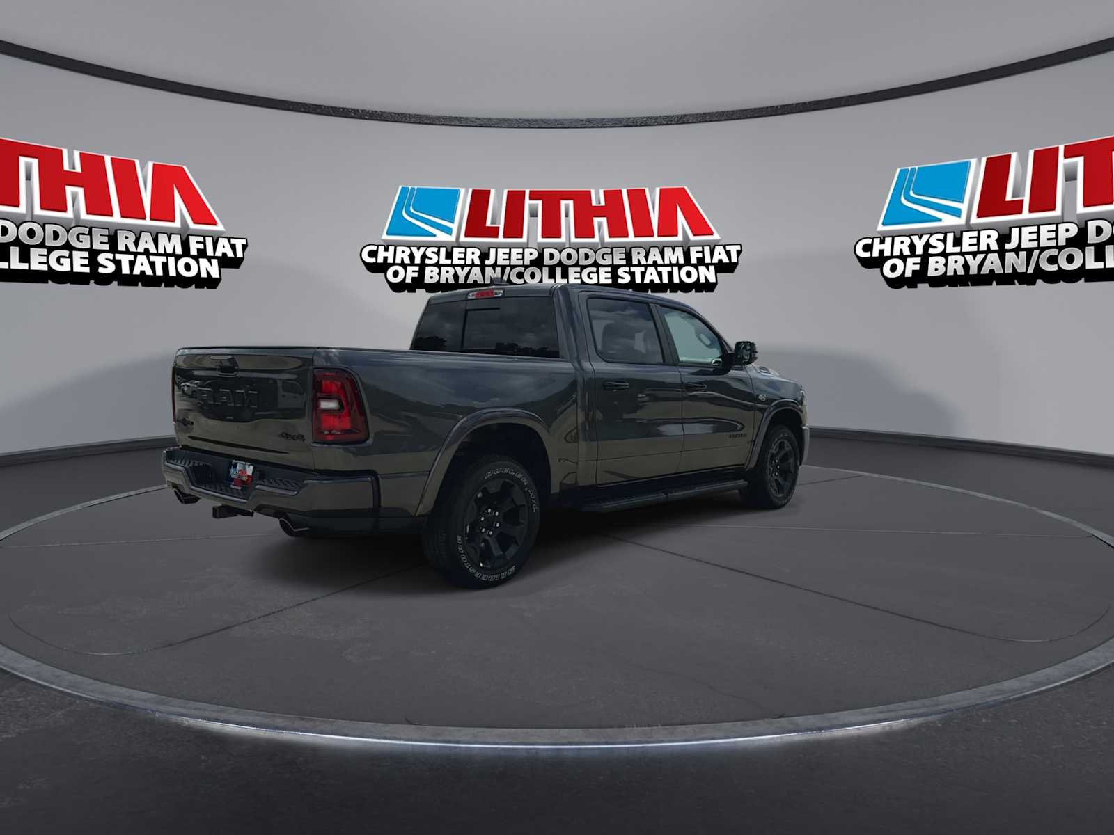 Thumbnail: 2026 RAM 1500 - 8