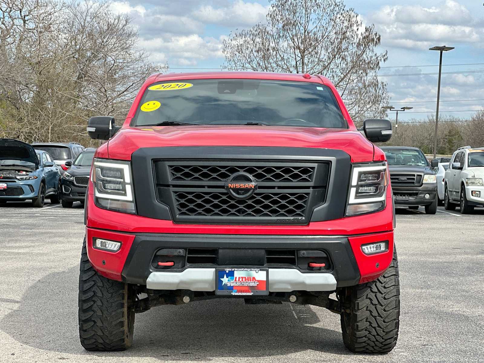 Thumbnail: 2020 Nissan Titan - 10