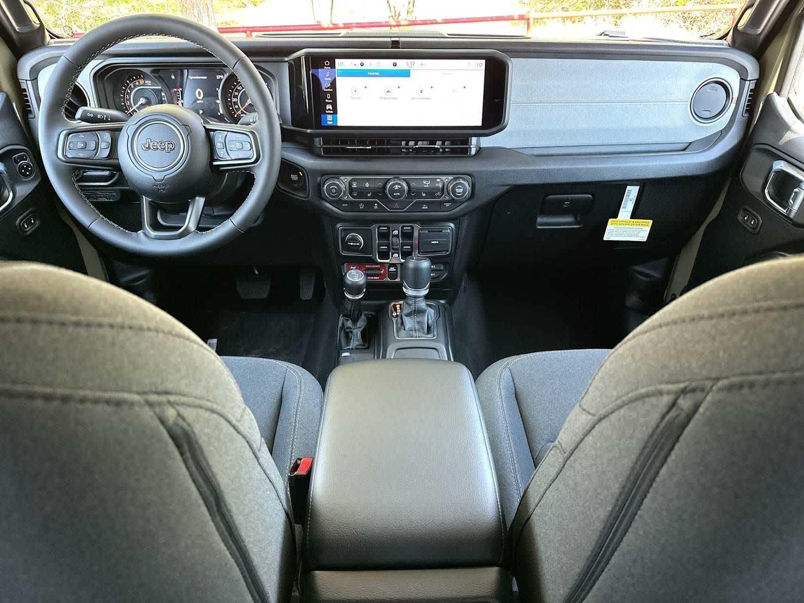 Thumbnail: 2026 Jeep Gladiator - 25