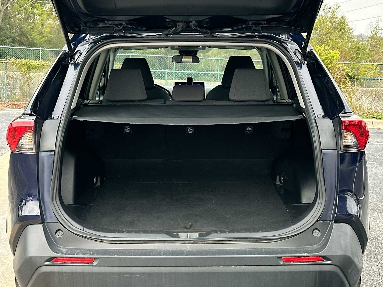 Thumbnail: 2024 Toyota RAV4 - 28