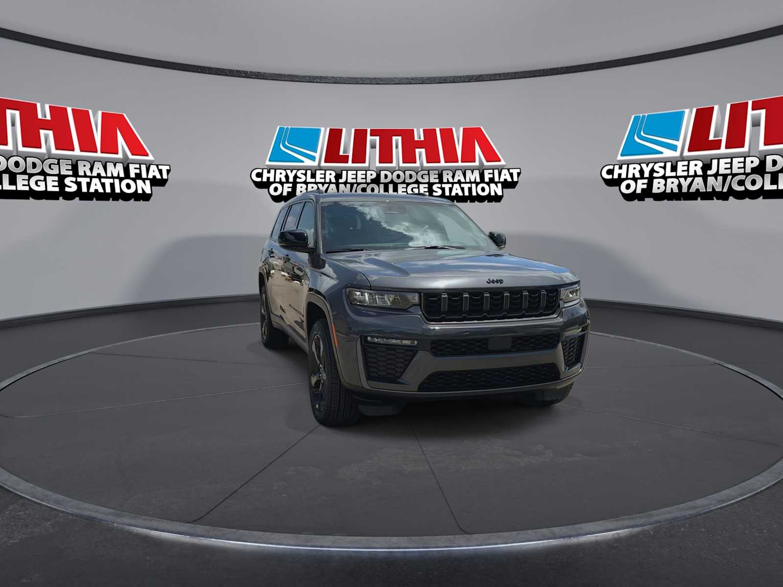 Thumbnail: 2026 Jeep Grand Cherokee - 2