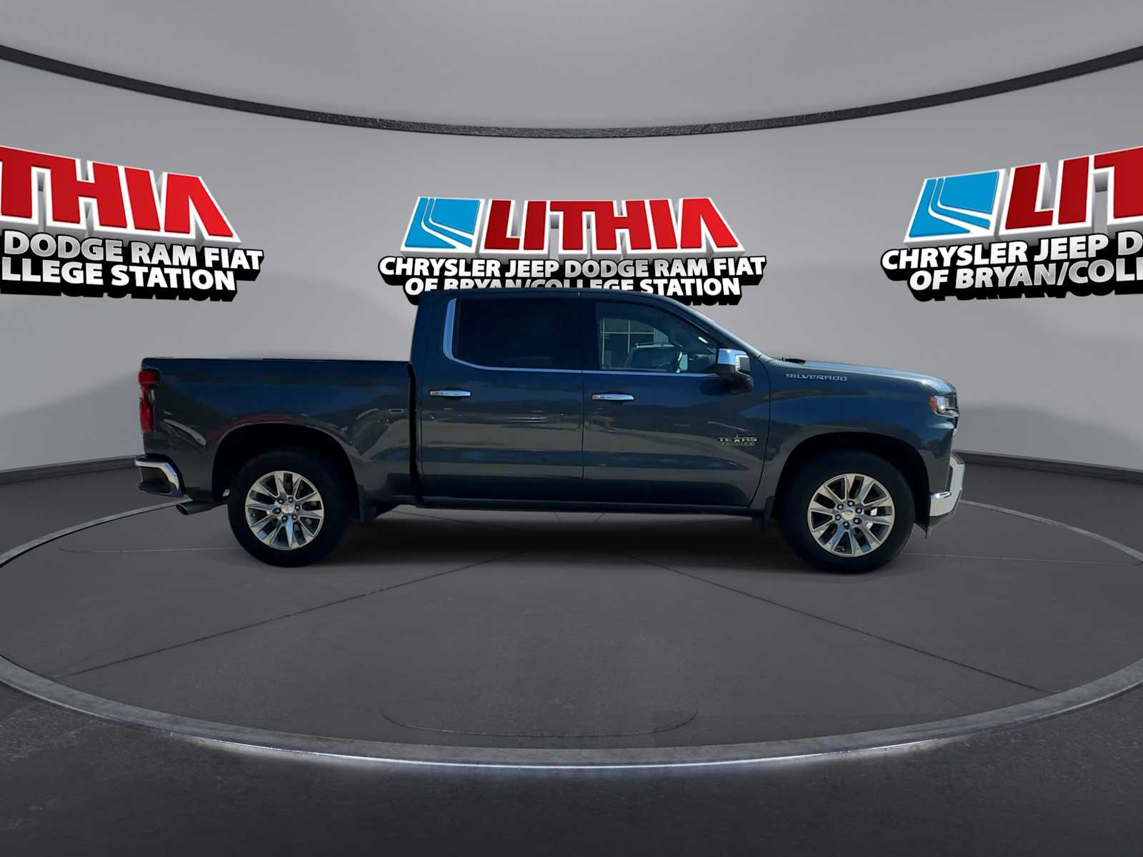 Thumbnail: 2019 Chevrolet Silverado 1500 - 9