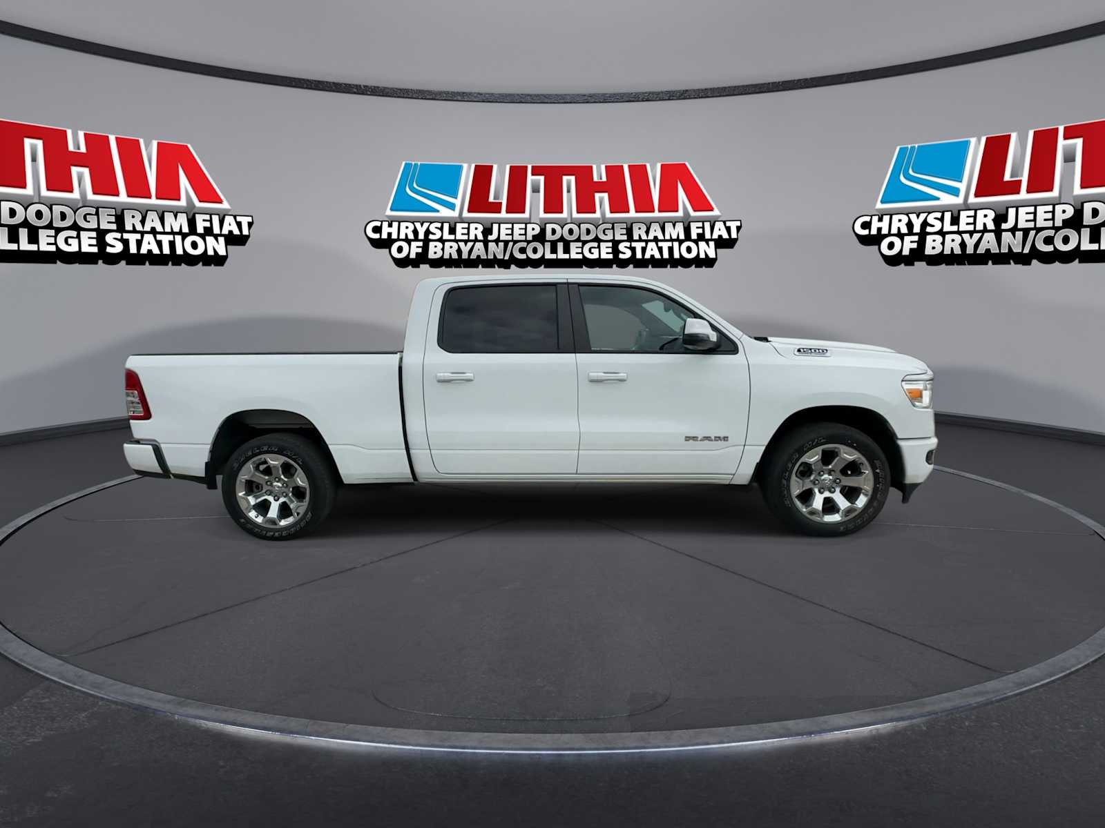 Thumbnail: 2024 RAM 1500 - 9