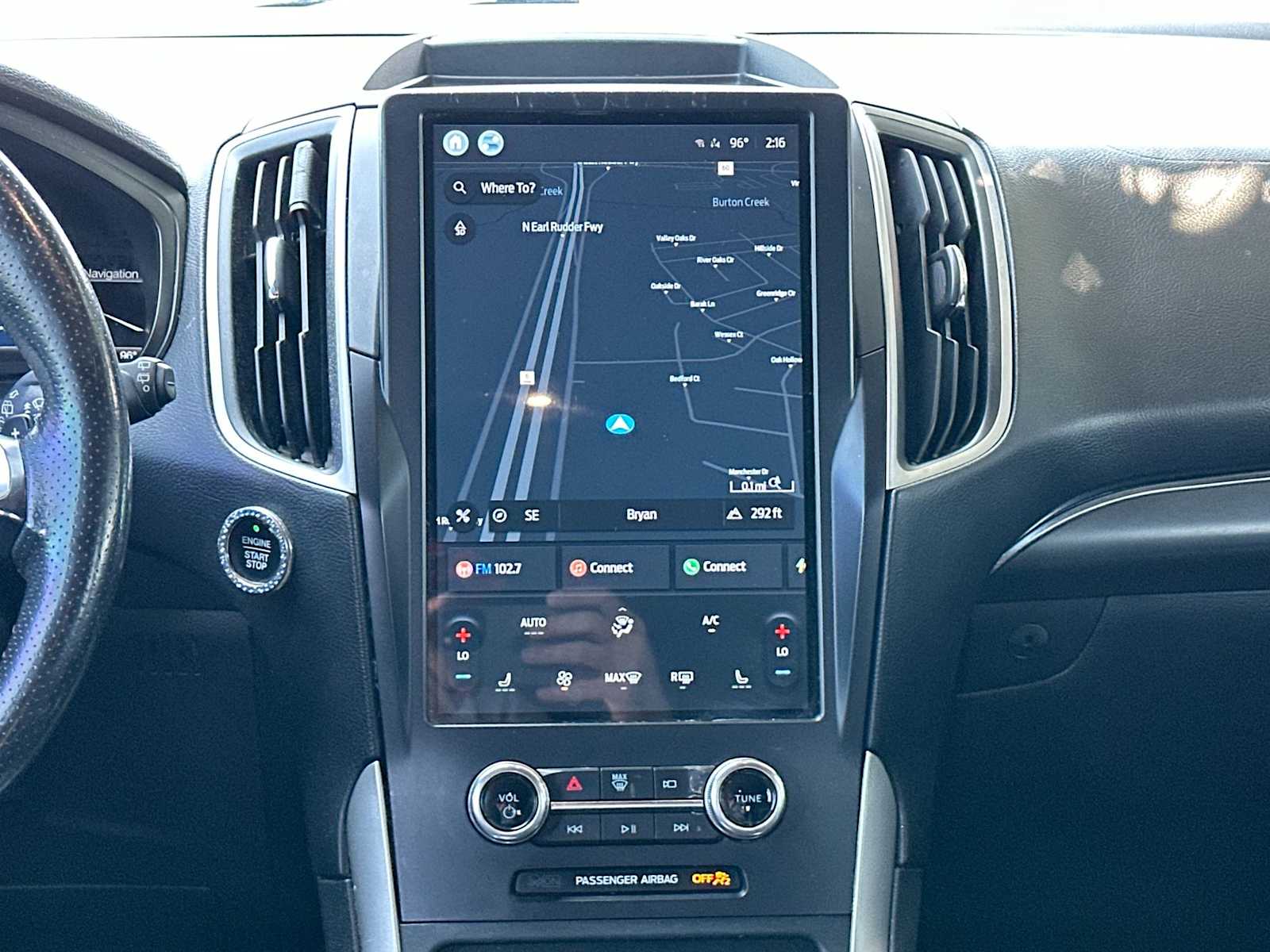 Thumbnail: 2022 Ford Edge - 26