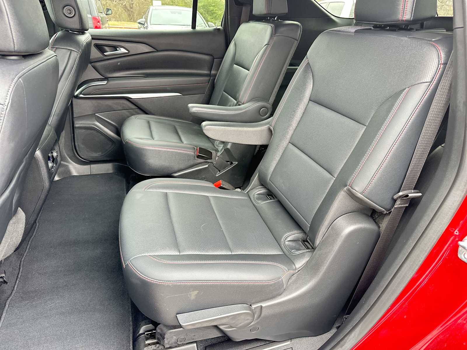 Thumbnail: 2024 Chevrolet Traverse - 23