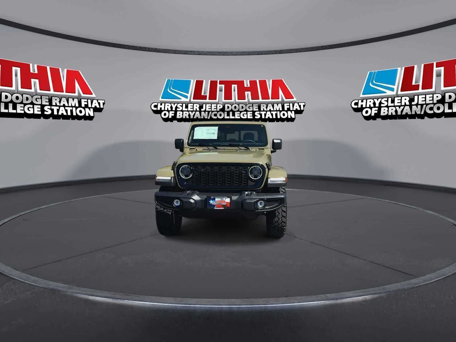 Thumbnail: 2026 Jeep Gladiator - 3