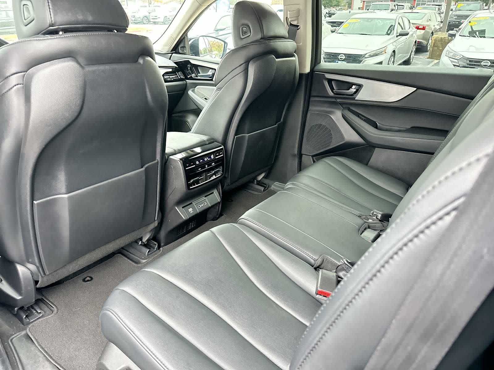 Thumbnail: 2024 Acura MDX - 24