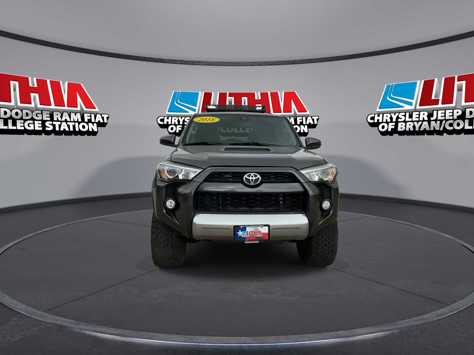 Thumbnail: 2018 Toyota 4Runner - 3